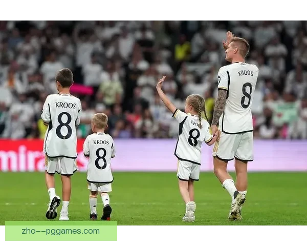 皇马官方宣布克罗斯将举行主场告别赛赢得球迷致敬